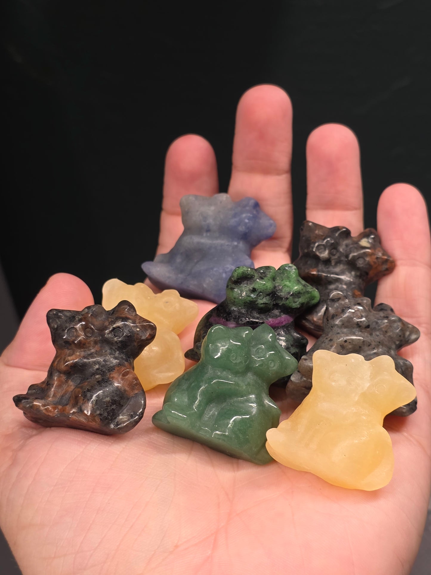 Cuddling Cats Carving