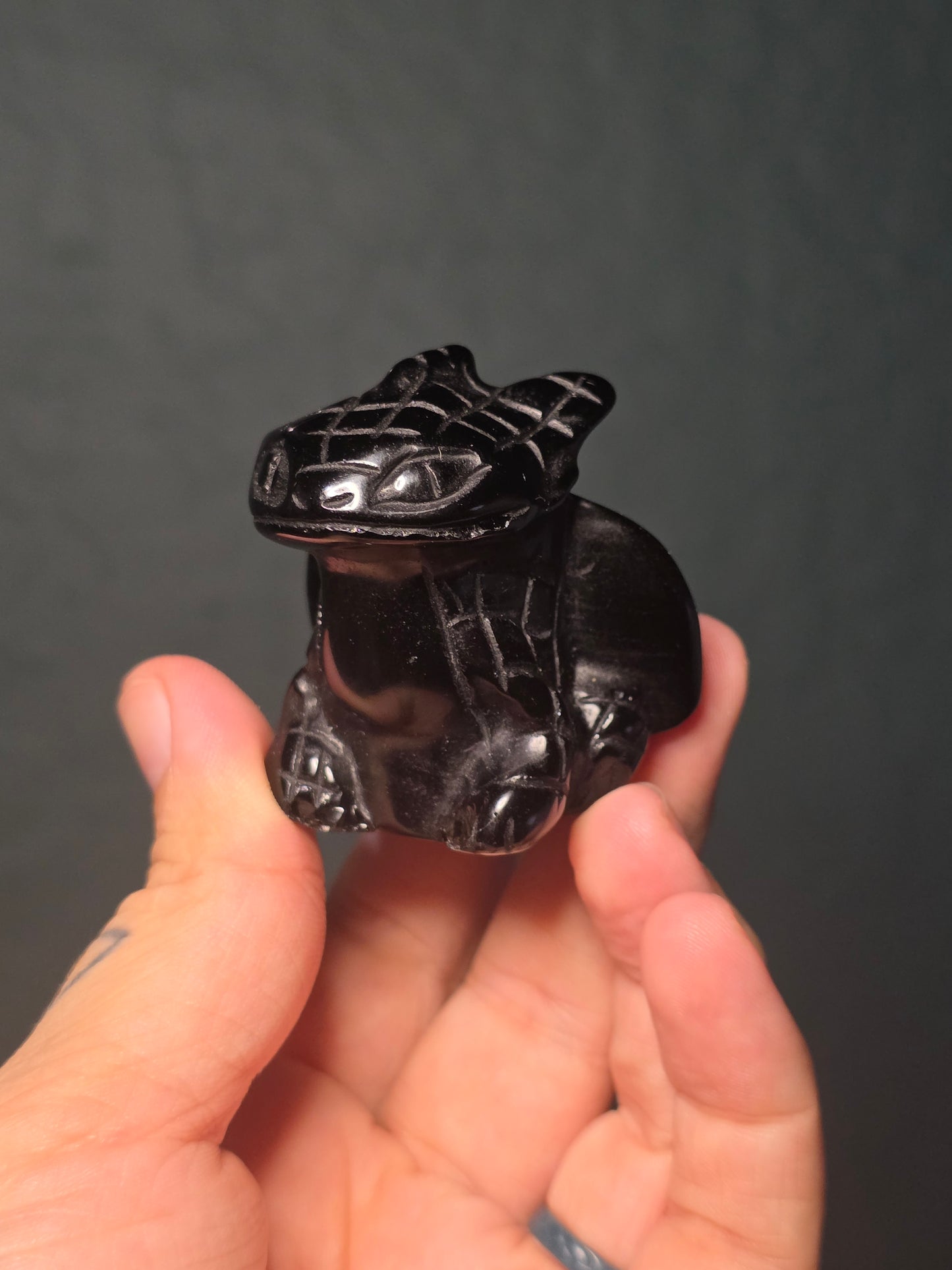 Toothless Carving