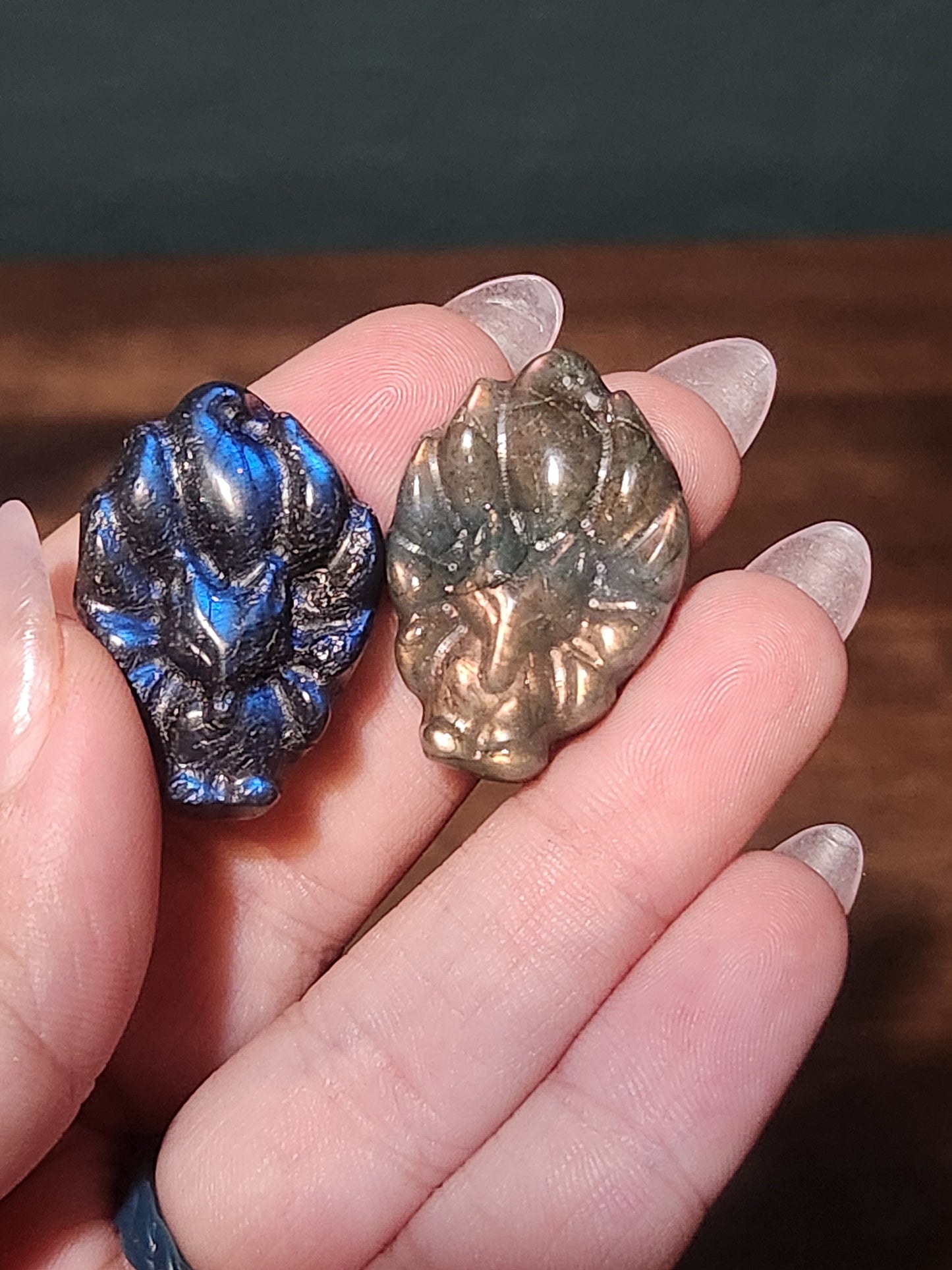 Mini Labradorite Nine Tail Fox