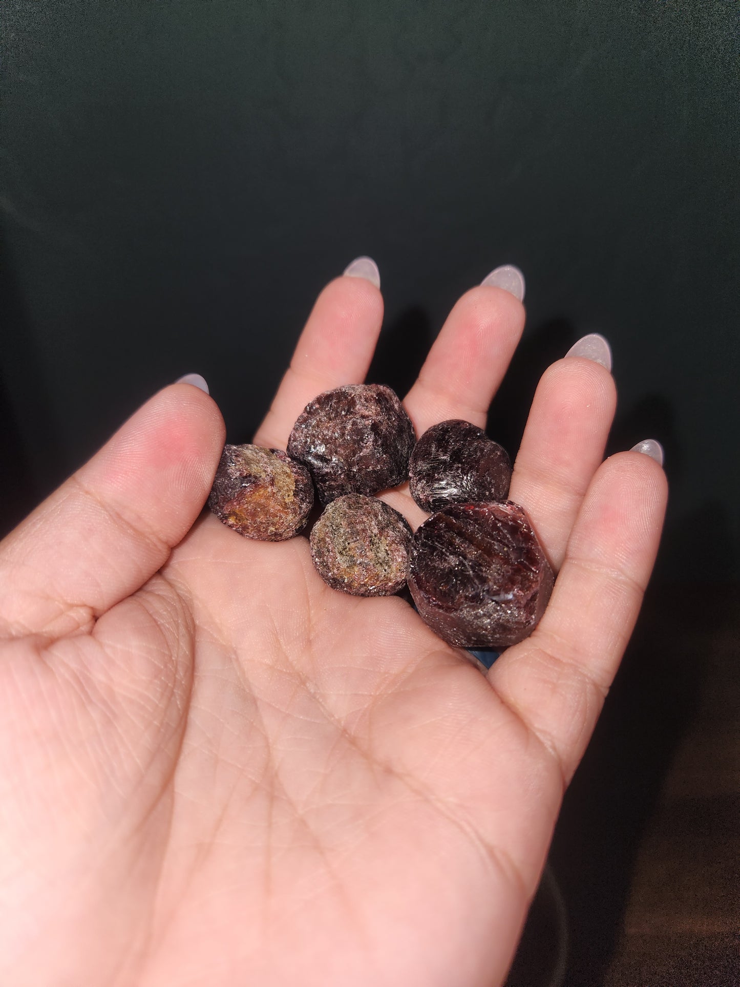 Garnet Raw Pieces