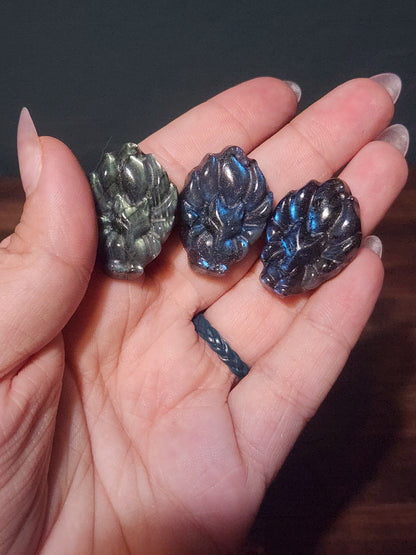 Mini Labradorite Nine Tail Fox