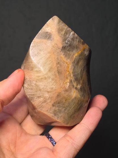 Flashy Black Moonstone Flame