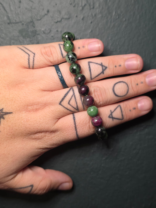 Ruby Zoisite Bracelets - UV REACTIVE